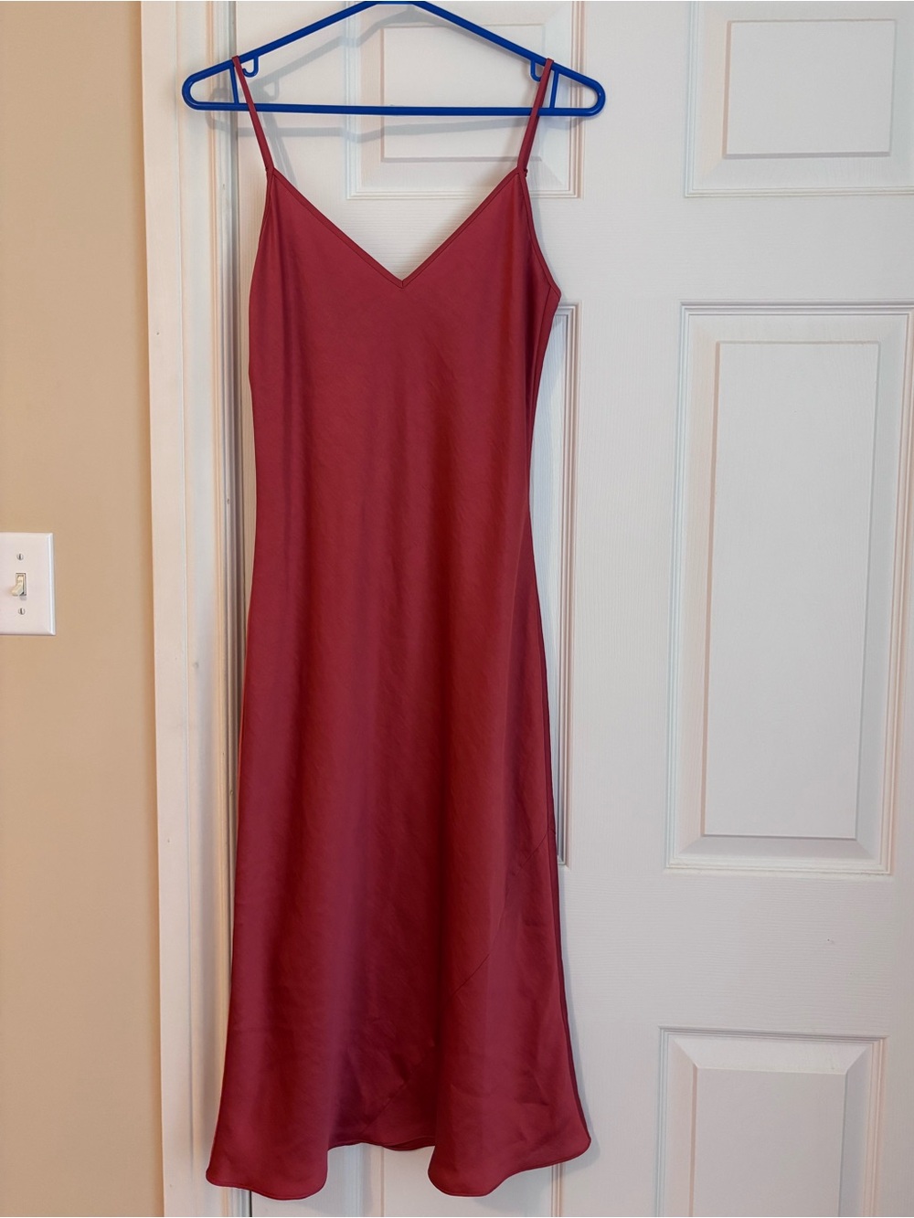 Wilfred Aritzia Satin Only Slip Midi Dress - Rosy Dusty Red